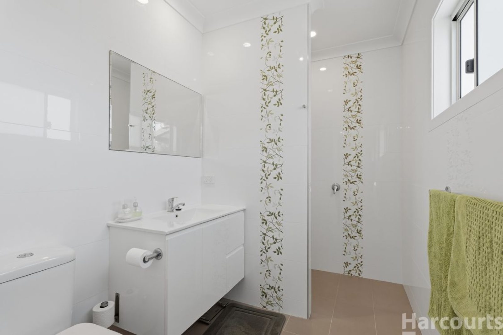 Modern Living, Peaceful Lifestyle