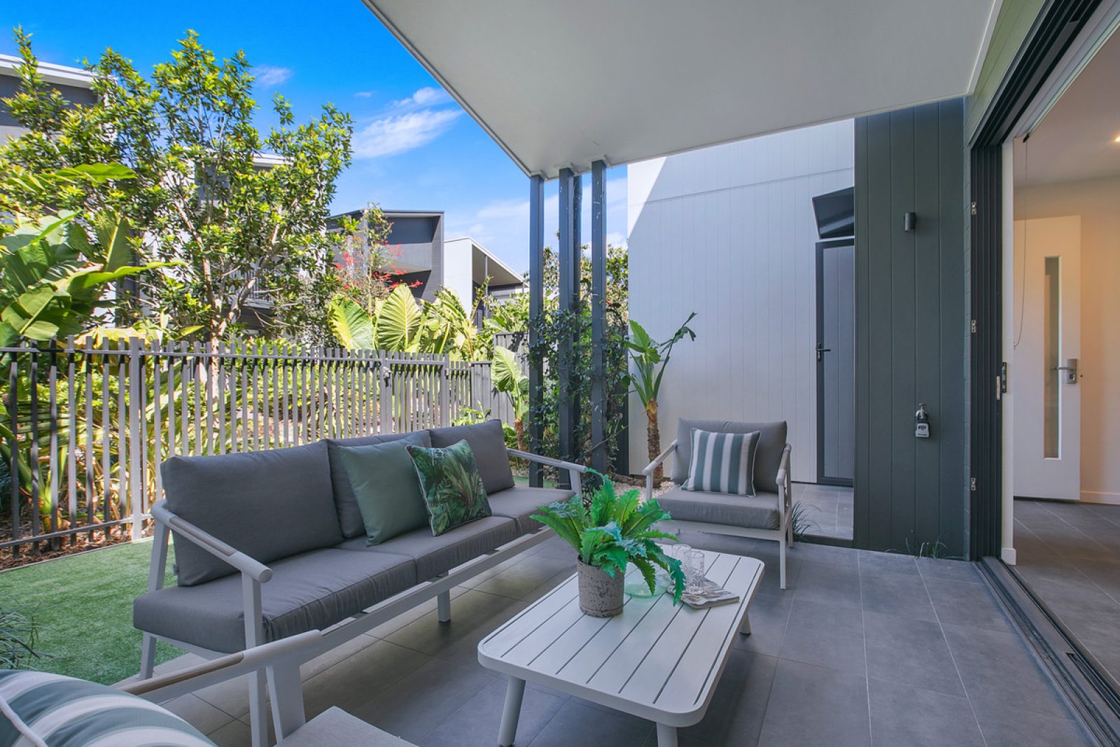 Modern Minnippi Gem with Resort-Style Living