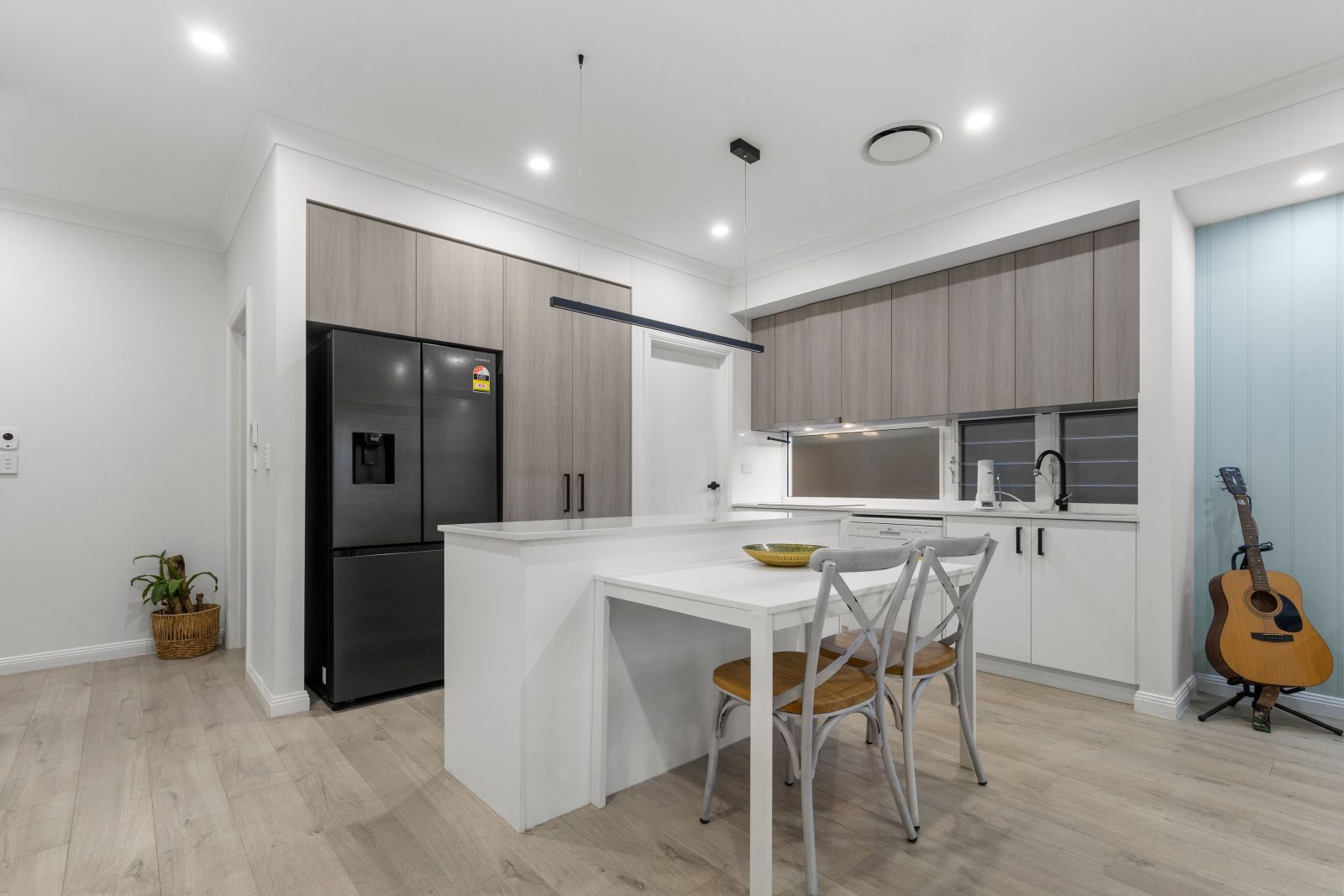 Contemporary Townhouse Living in the Heart of Everton Park