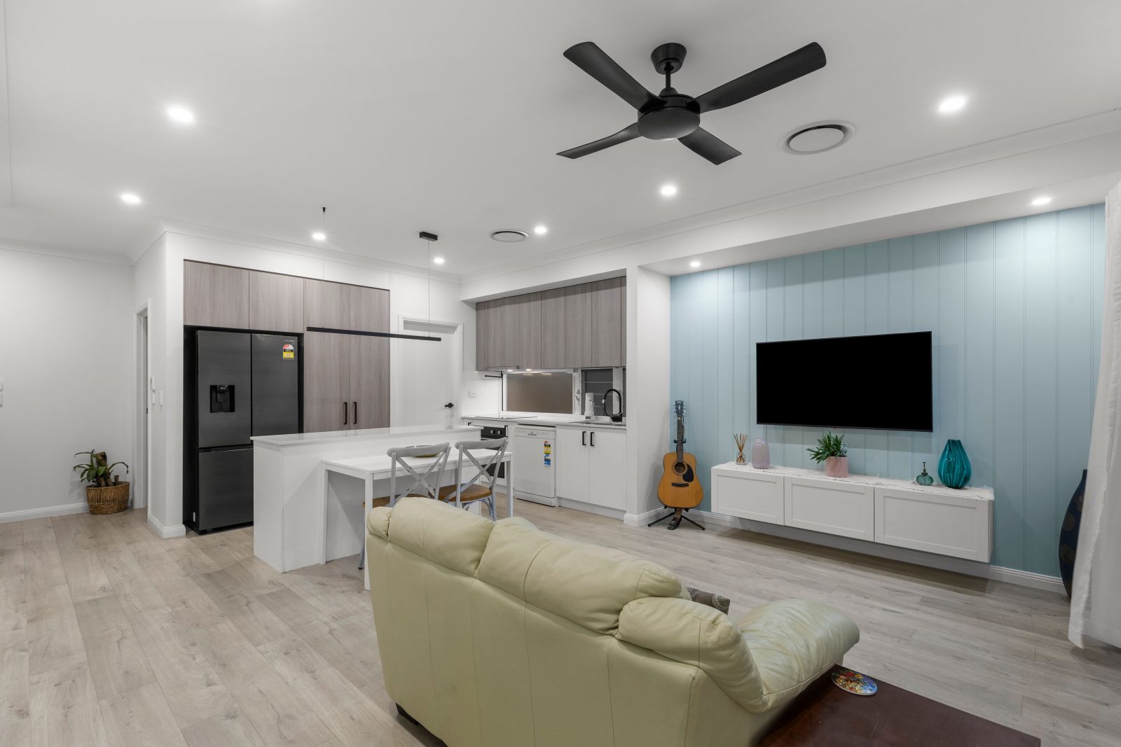 Contemporary Townhouse Living in the Heart of Everton Park