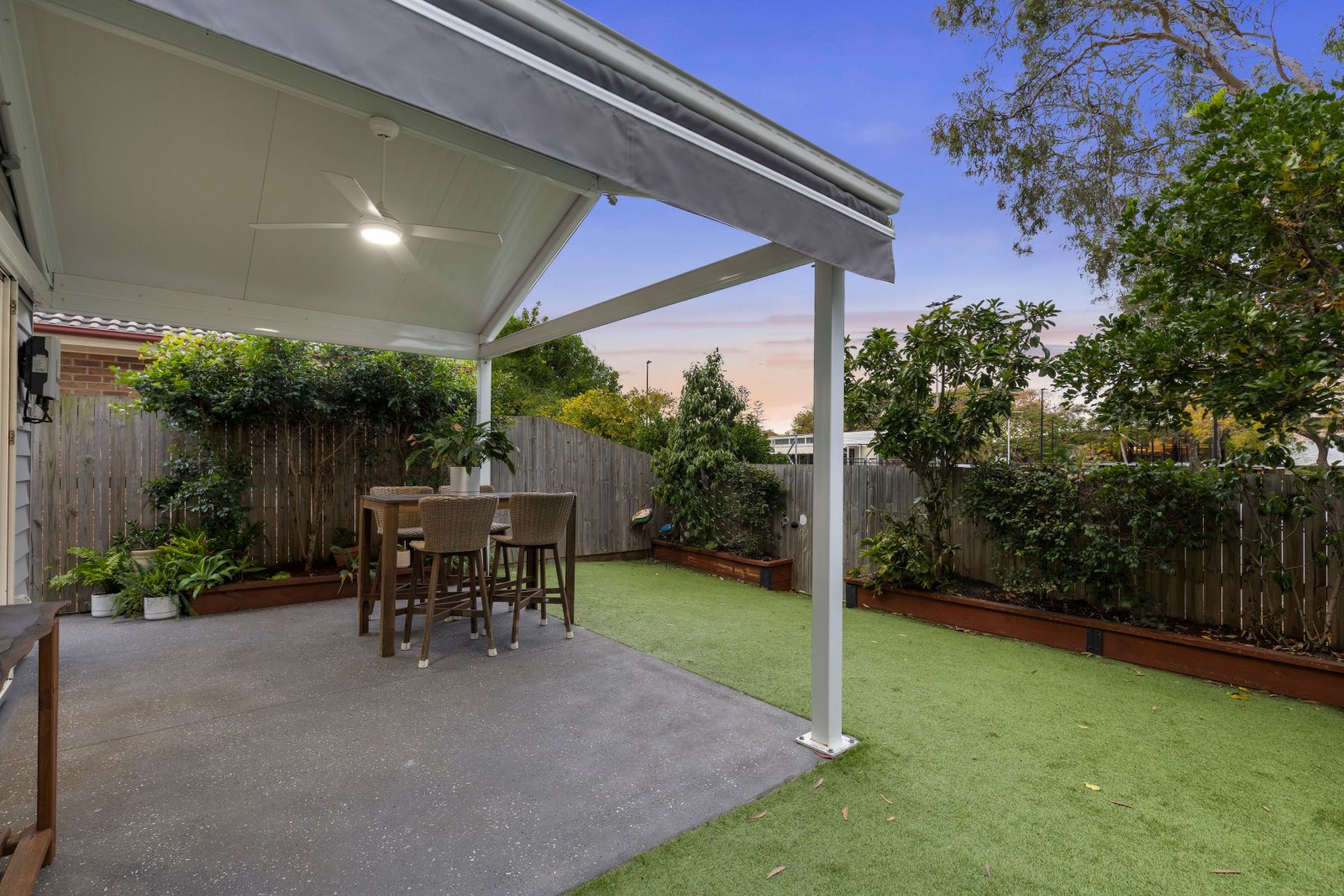 Contemporary Townhouse Living in the Heart of Everton Park
