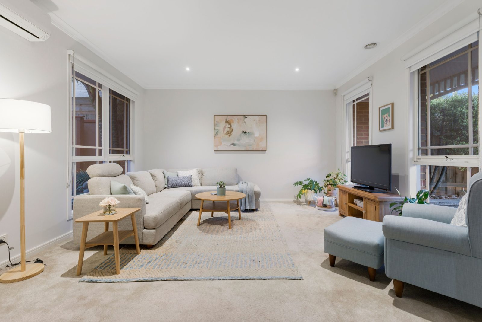 Sunlit, Spacious Beachside Living in Mentone's Heart