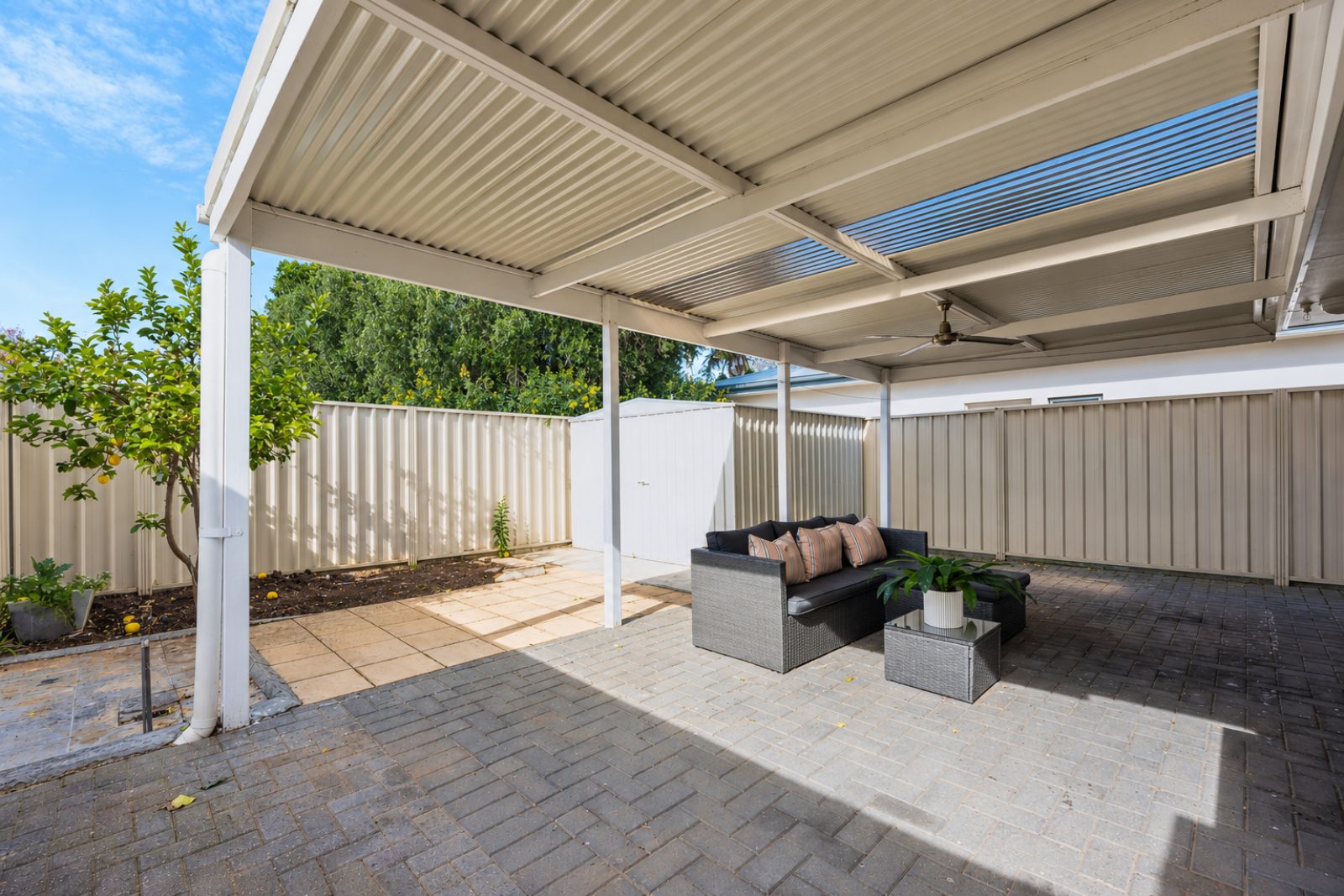 Effortless Modern Living in an Unbeatable Location