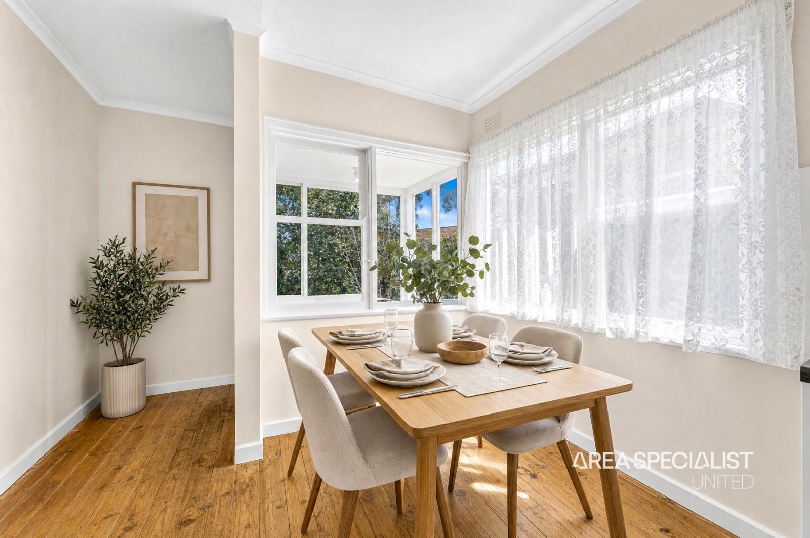 8 Surrey Court, Bayswater VIC 3153
