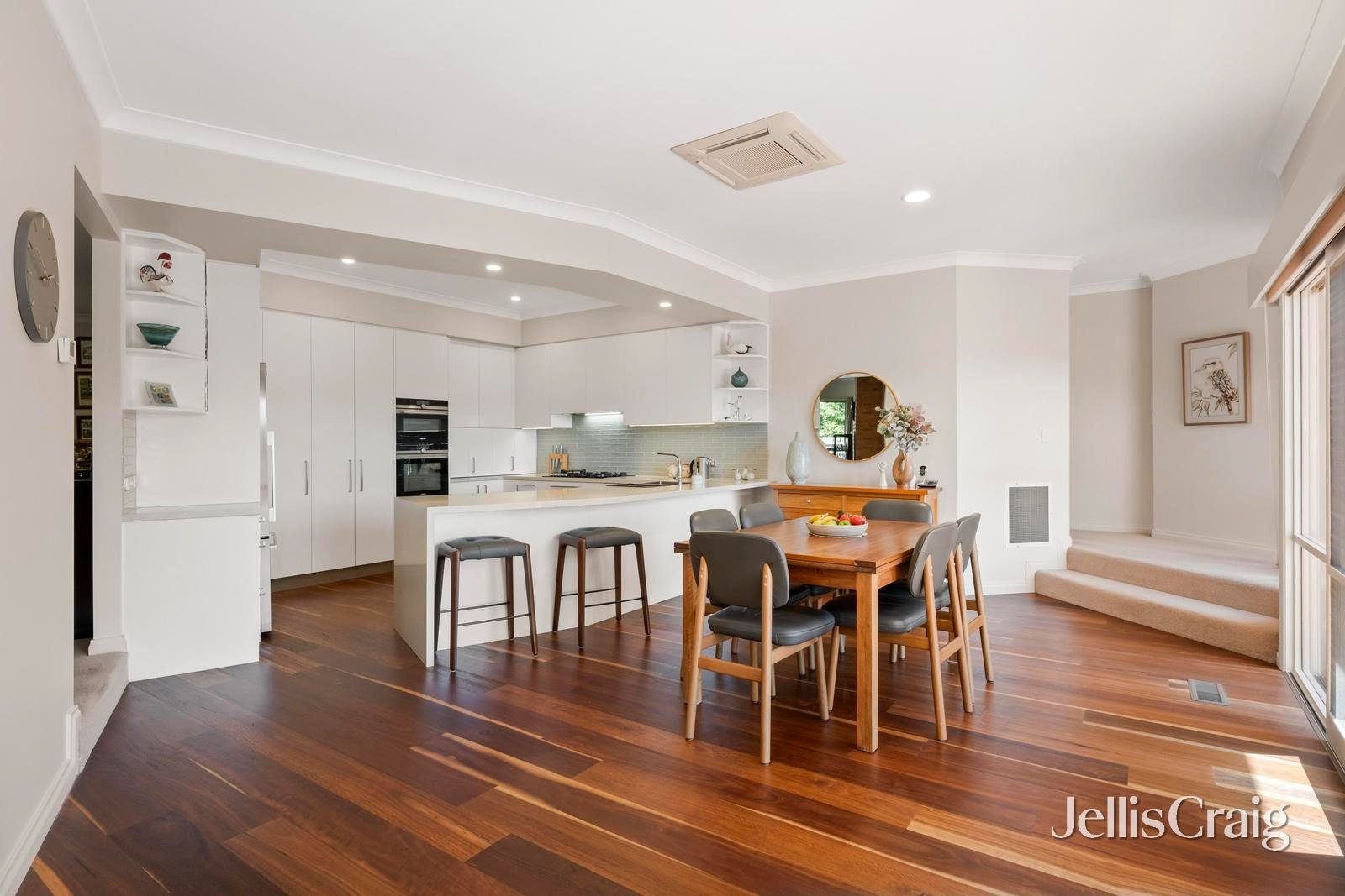 10 Kate Charlesworth Place, Croydon Hills