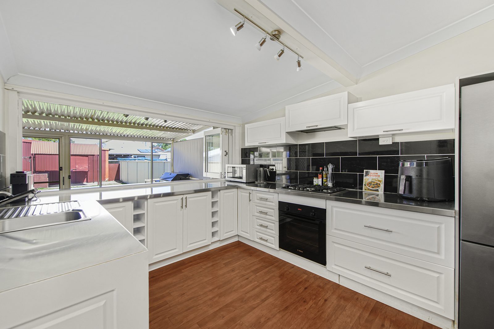 63 Macquarie St, Mayfield, NSW 2304