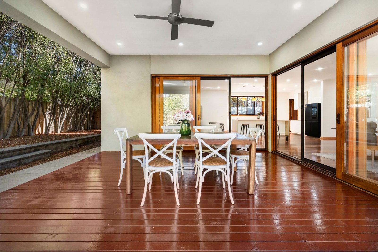 Palatial Family Luxury with Spectacular District Views