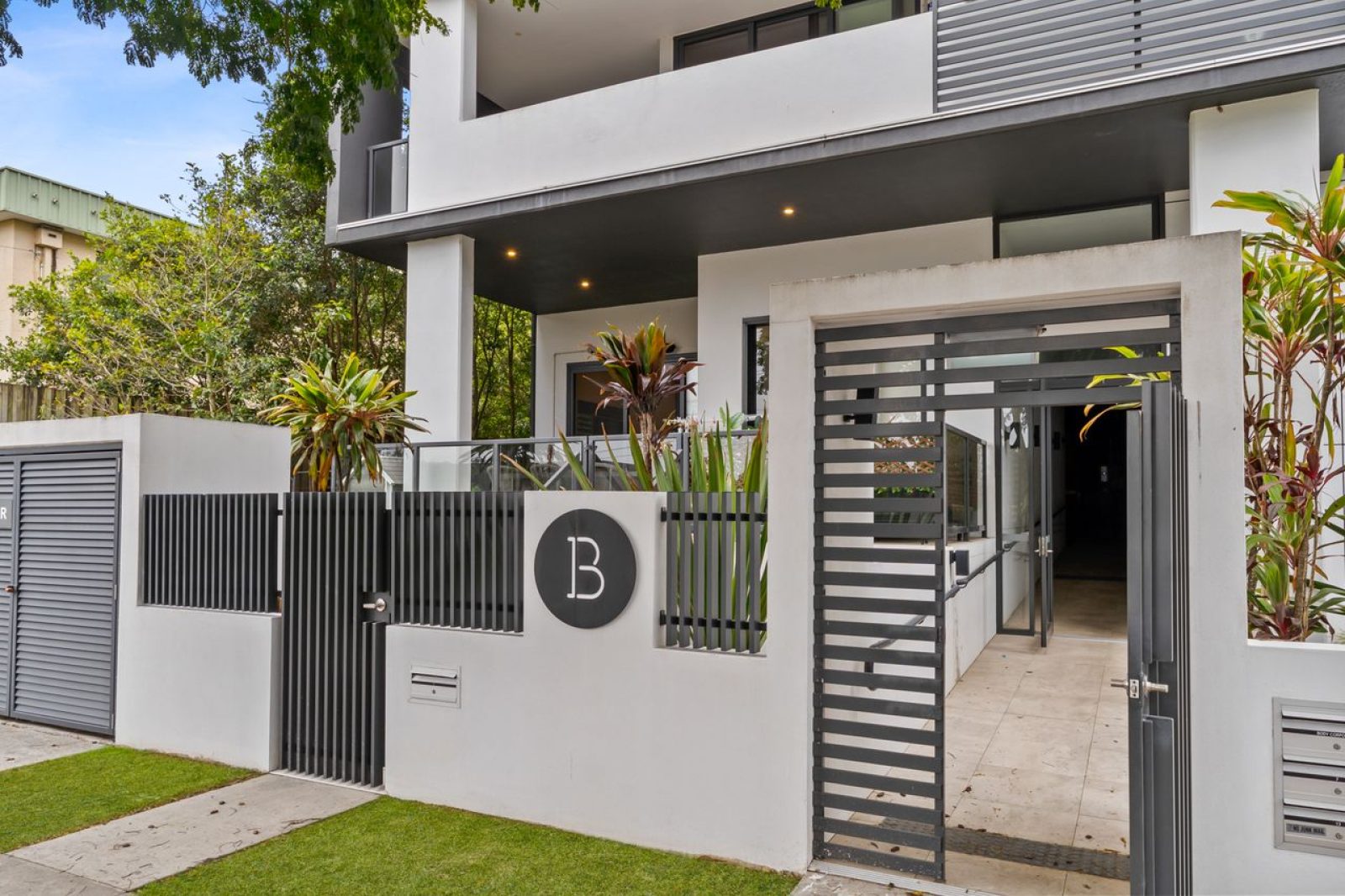 Ground-Floor Living with Park Views, Private Courtyard and Just 5km to the City