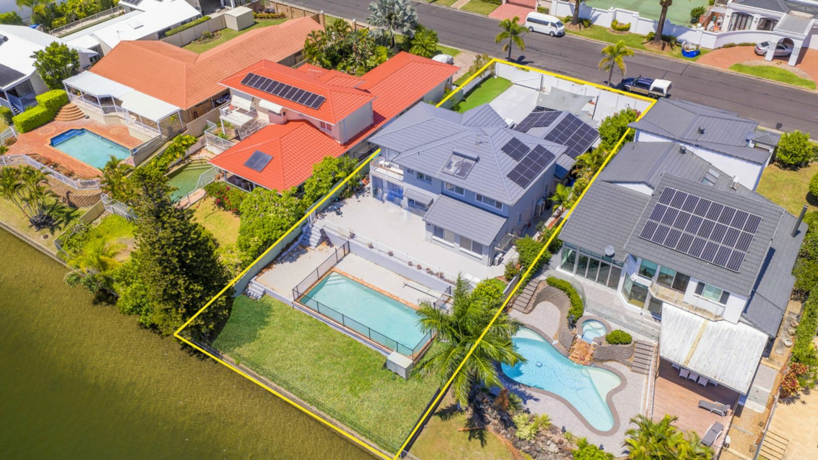 59 Cabana Boulevard, Benowa