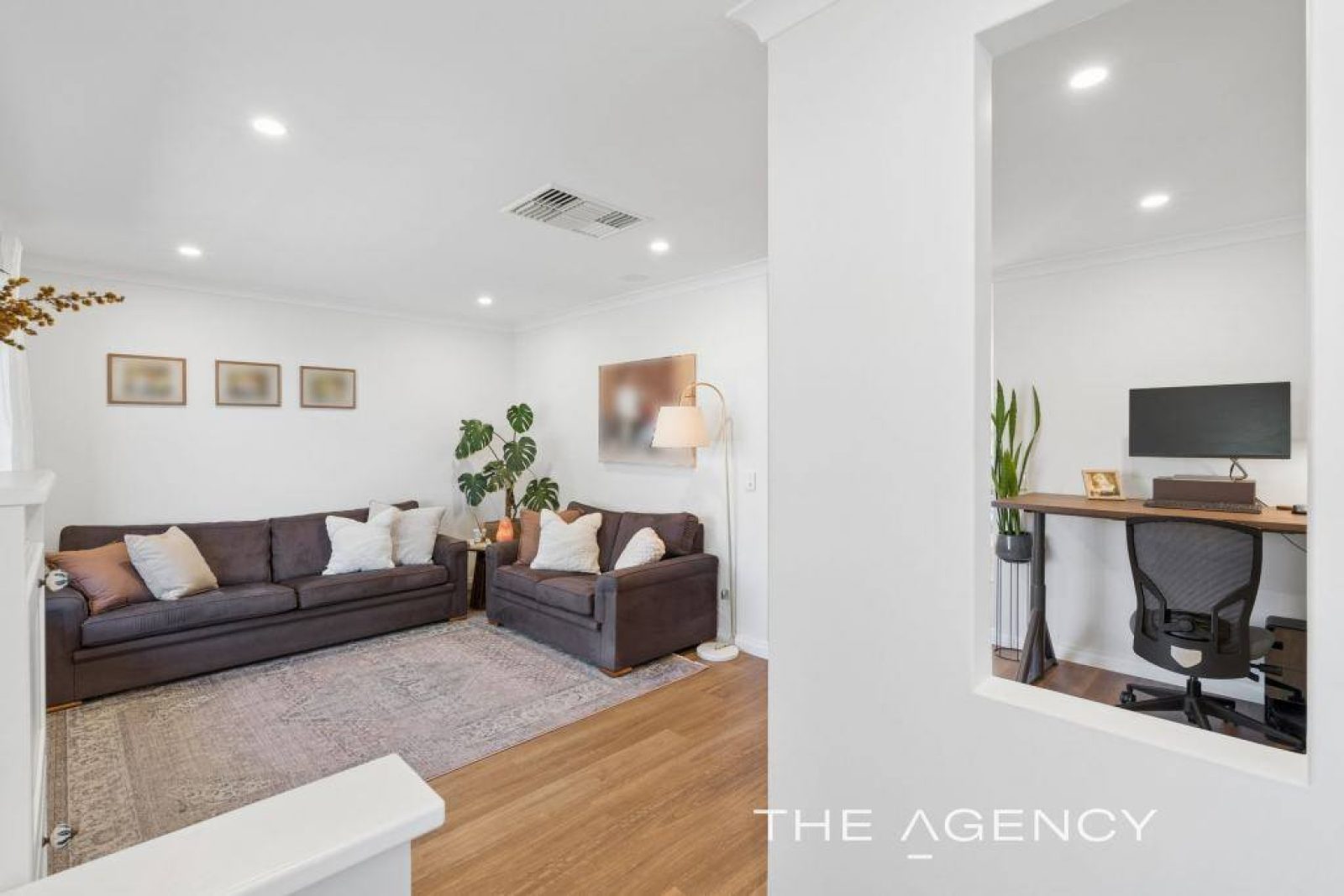 14 Whitepeak Place, Padbury