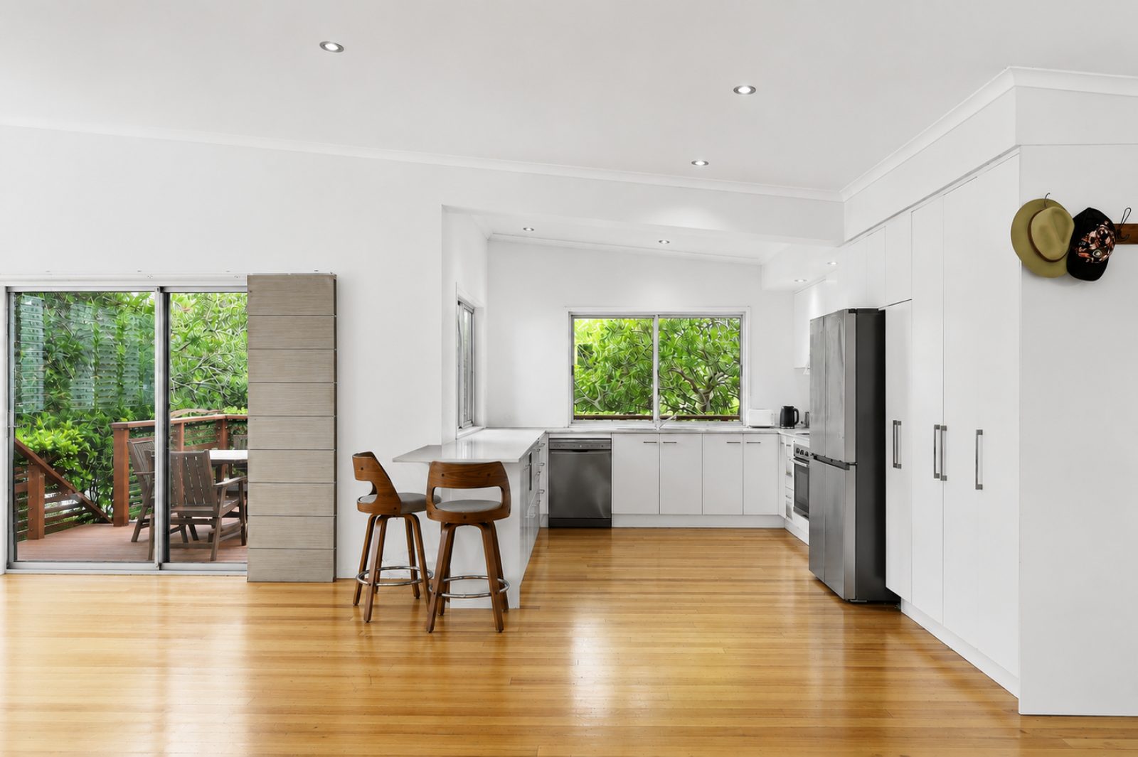 Coastal Family Living with Space, Style & Flexibility