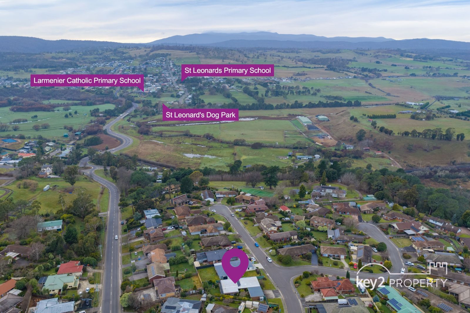 5 Denway Grove,