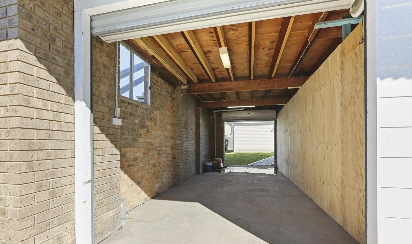 20 & 20a Restlea Avenue, Charmhaven