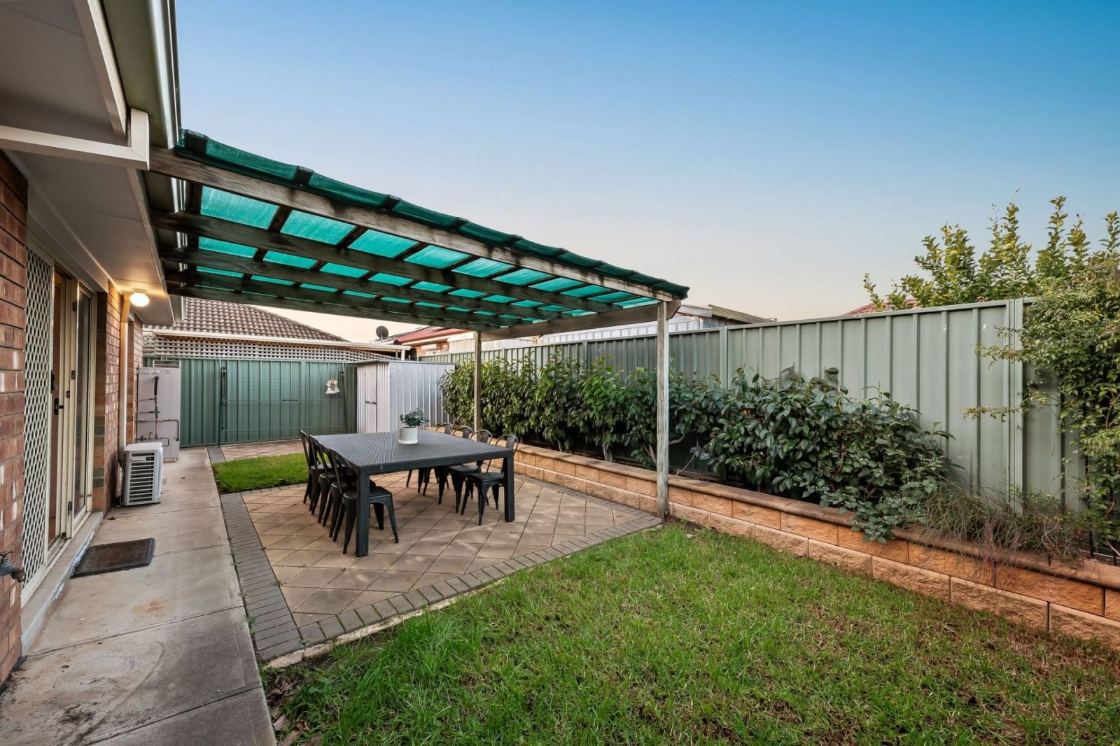 Claim your Coastal Proximity with Style in Seaton