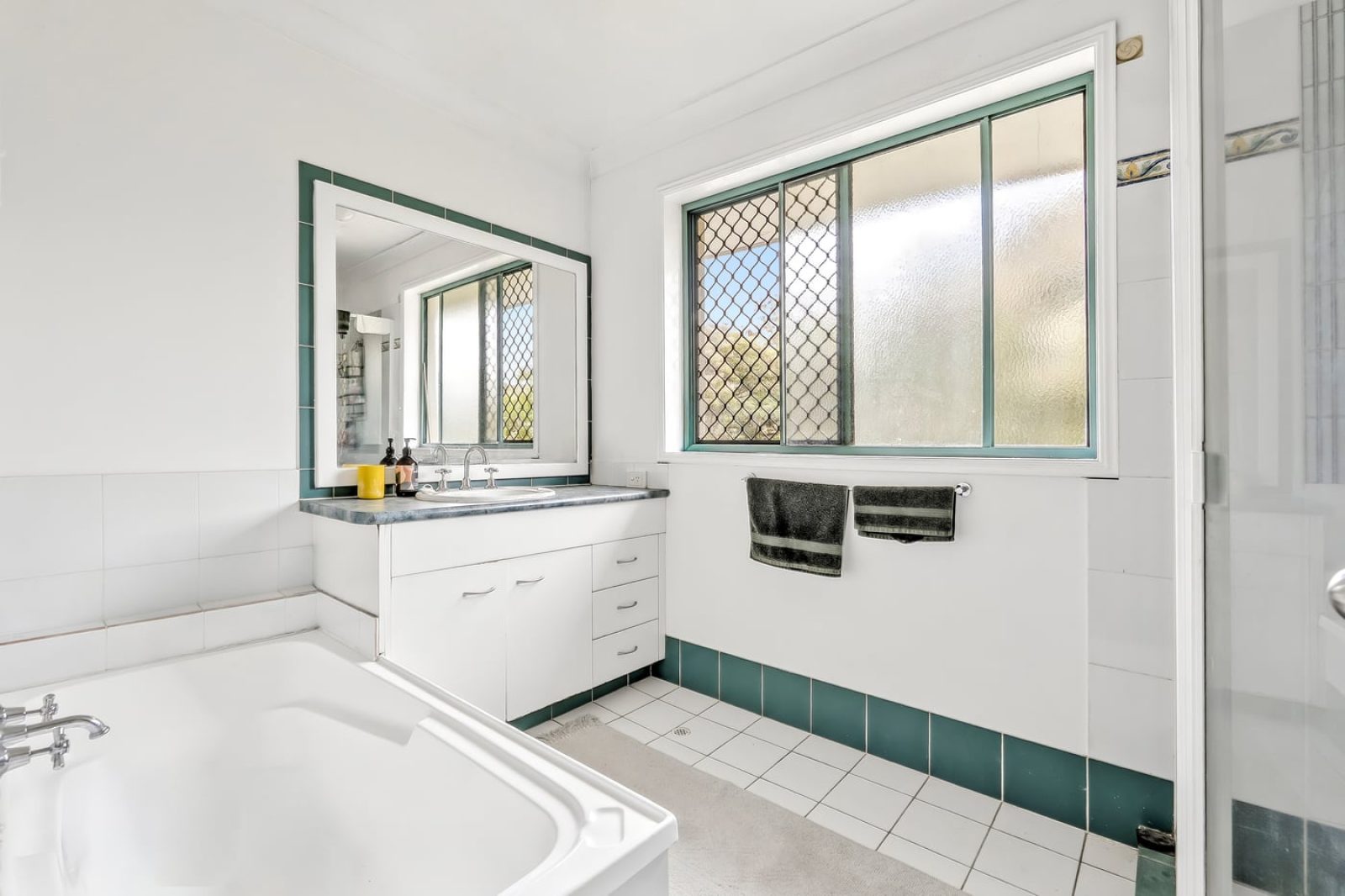64/28 Ancona Street