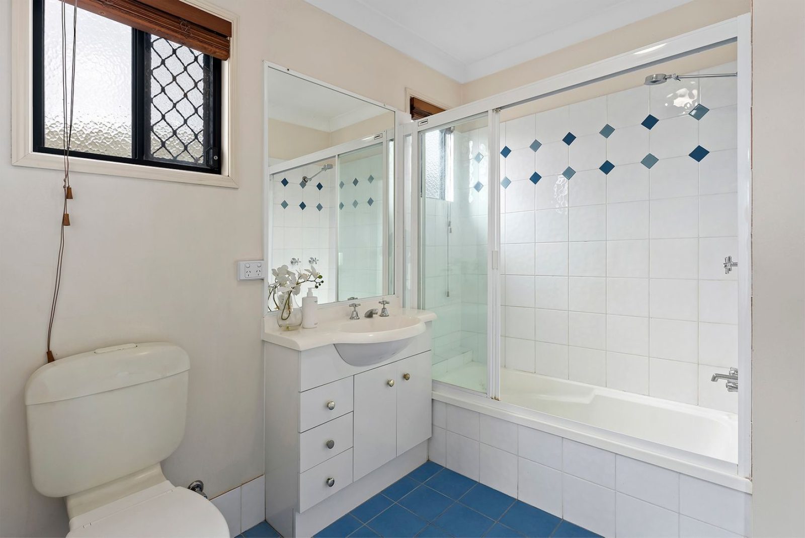 EVERYTHING YOU WILL EVER NEED IN EVERSLEY TCE
