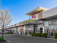 Thumbnail 38