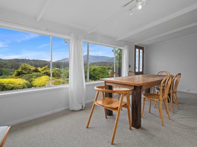 1 Montpellier Street, HEALESVILLE VIC 3777