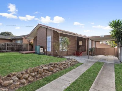 211 Cheltenham Road, KEYSBOROUGH VIC 3173