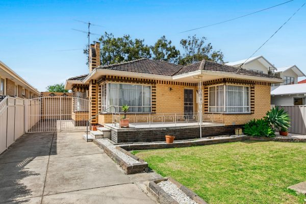 27 Marsh Street, ALTONA NORTH VIC 3025