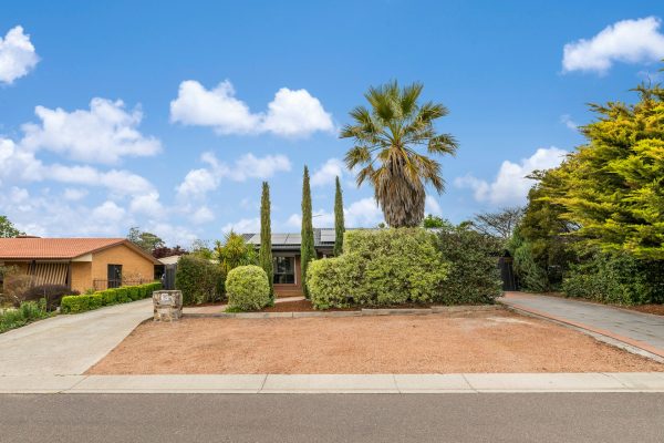 59 Emily Bulcock Crescent, GILMORE ACT 2905
