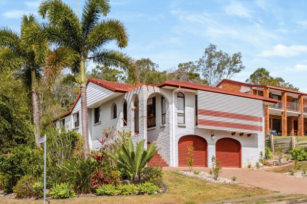 33 Mirbelia Street, KENMORE HILLS QLD 4069