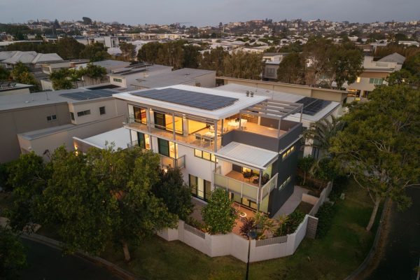 30 Waterline Crescent, BULIMBA QLD 4171