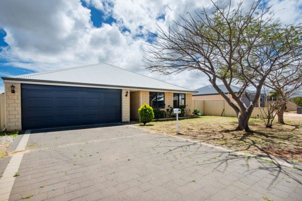 19 Donegal Street, UTAKARRA WA 6530