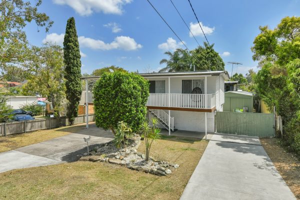 17 Sunrise Street, BEENLEIGH QLD 4207