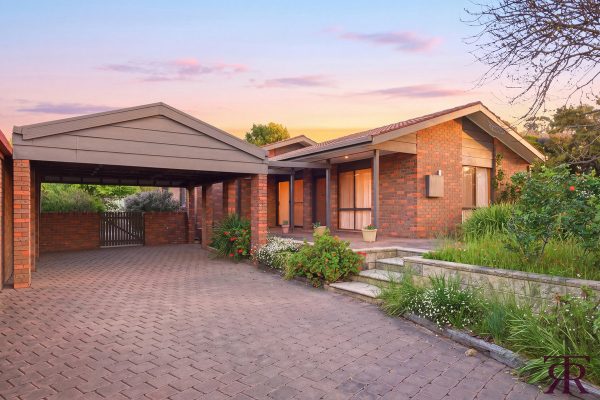 11 Tadgell Place, FLOREY ACT 2615