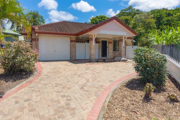 5 Melia Close, MOUNT SHERIDAN QLD 4868