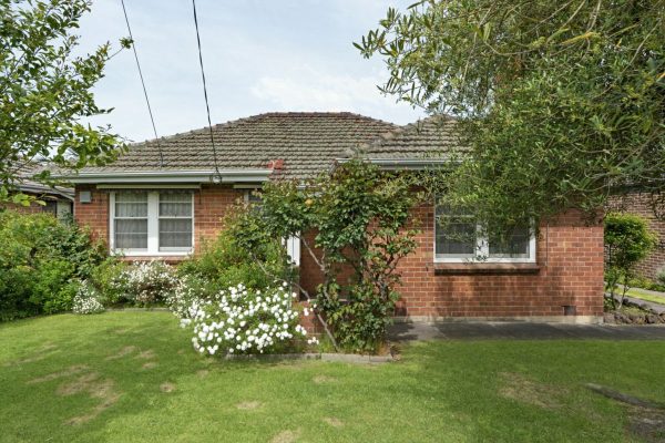 11 Coleman Crescent, RESERVOIR VIC 3073