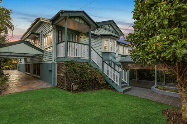 80 Lanham Avenue, GRANGE QLD 4051