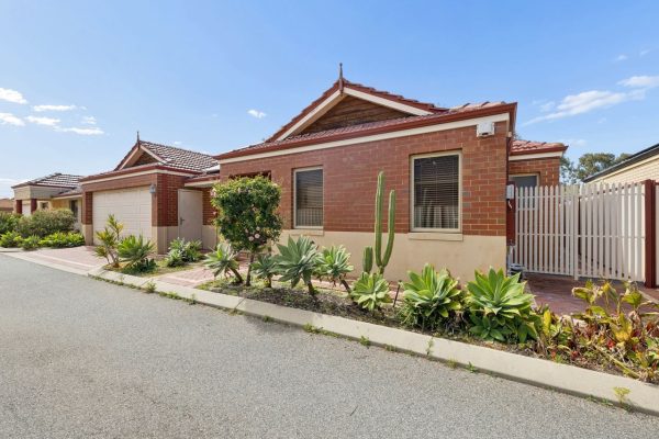 13/105 Bickley Road, BECKENHAM WA 6107