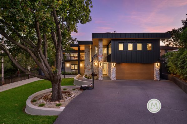 139 Explorers Road, LAPSTONE NSW 2773