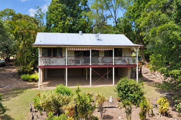 16 Casey Street, COORAN QLD 4569