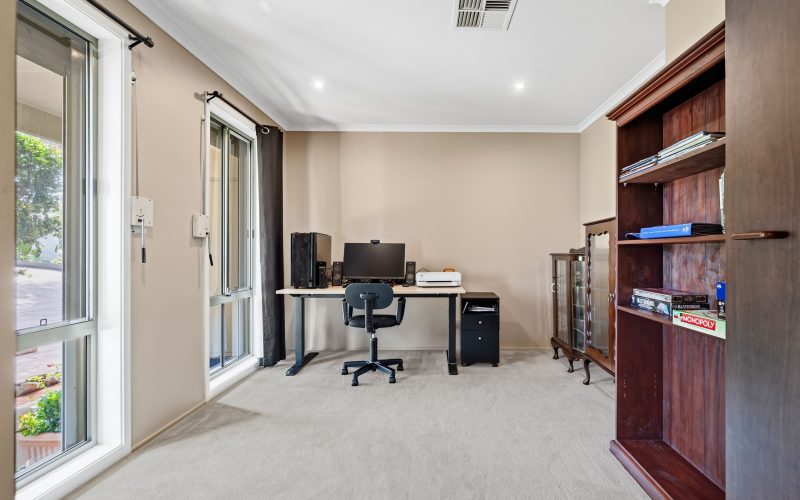EXPANSIVE FAMILY LIVING ON A SUBSTANTIAL CORNER PARCEL