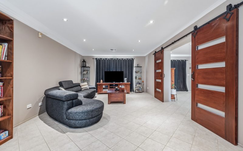 EXPANSIVE FAMILY LIVING ON A SUBSTANTIAL CORNER PARCEL