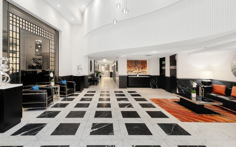 Prestige Quay West Apartment with Harbour & Bridge Views