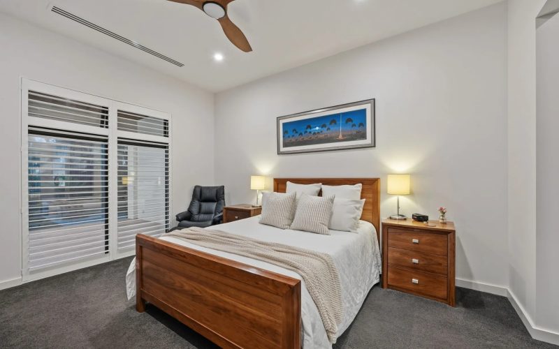 Luxury Double-Storey Home on the Prestigious Delfin Island
