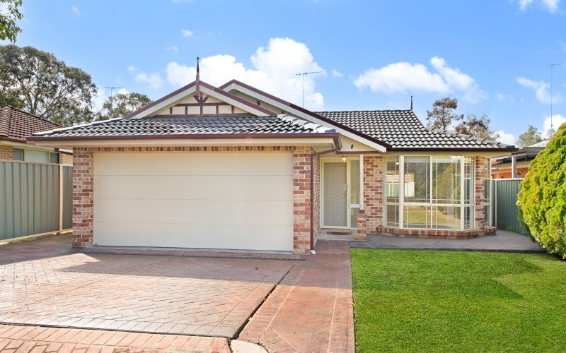 AUCTION ON-SITE Sunday 11th October 2pm