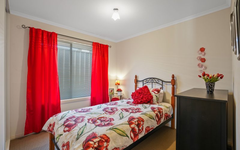 Easy Living, Great Location