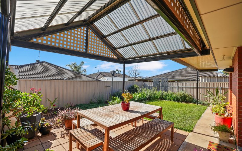 Easy Living, Great Location