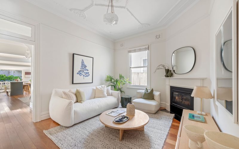 Elegant Federation semi alive with northern light - family convenience at its very best