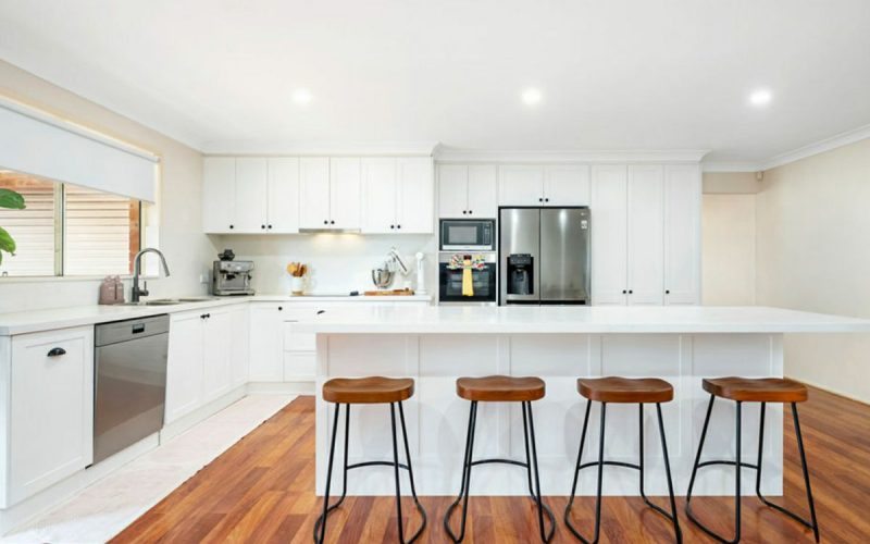 22 Spring Hill Circle, Currans Hill guide: - NSW 2567