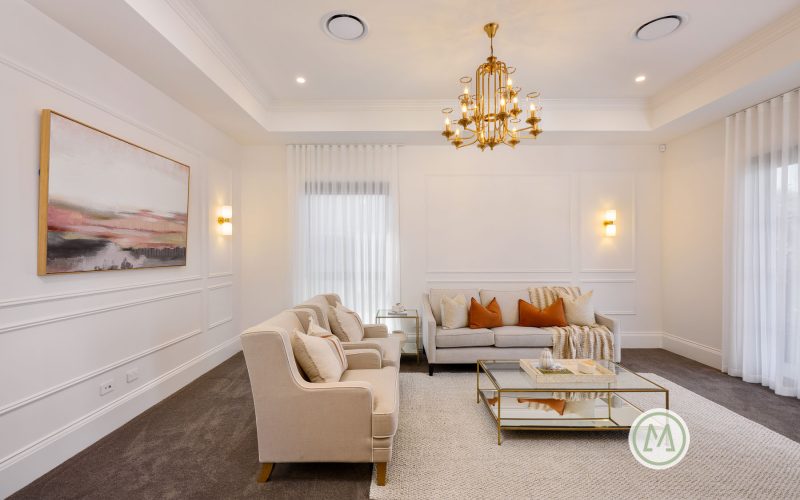 RELAXED & LUXURIOUS FAMILY LIVING WITHIN THIS SOPHISTICATED RESIDENCE!