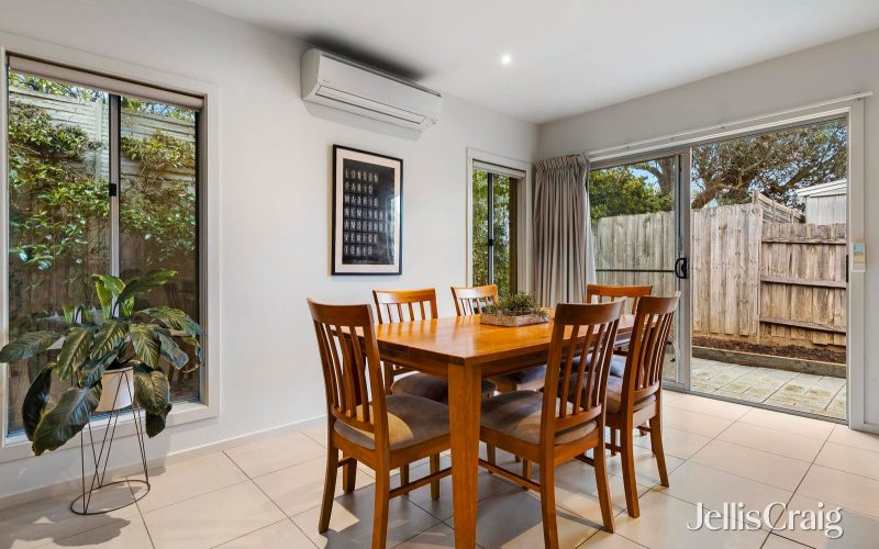 12/26 Green Island Avenue, Mount Martha