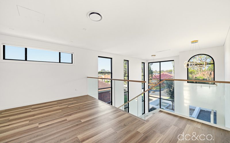 35 Currawang Street