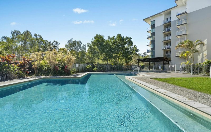 1601/12-14 Executive Drive