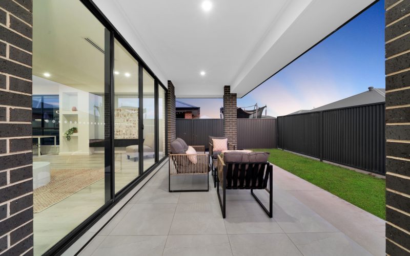 Designer-Finish, Brand-New Living in Riverlea Park.
